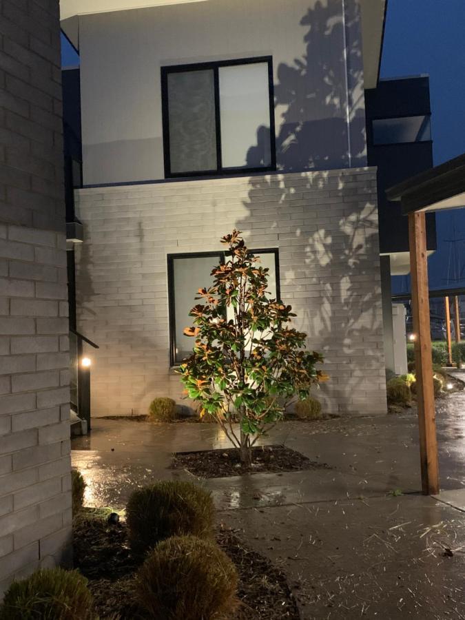 Captains Cove Ground Floor Luxury Apartments Paynesville Bagian luar foto