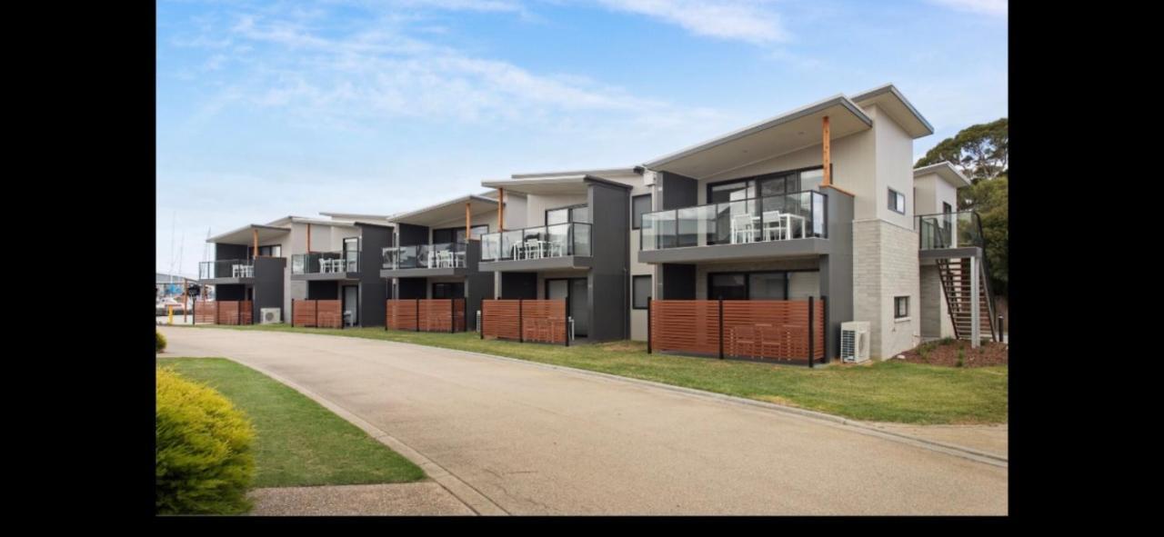 Captains Cove Ground Floor Luxury Apartments Paynesville Bagian luar foto